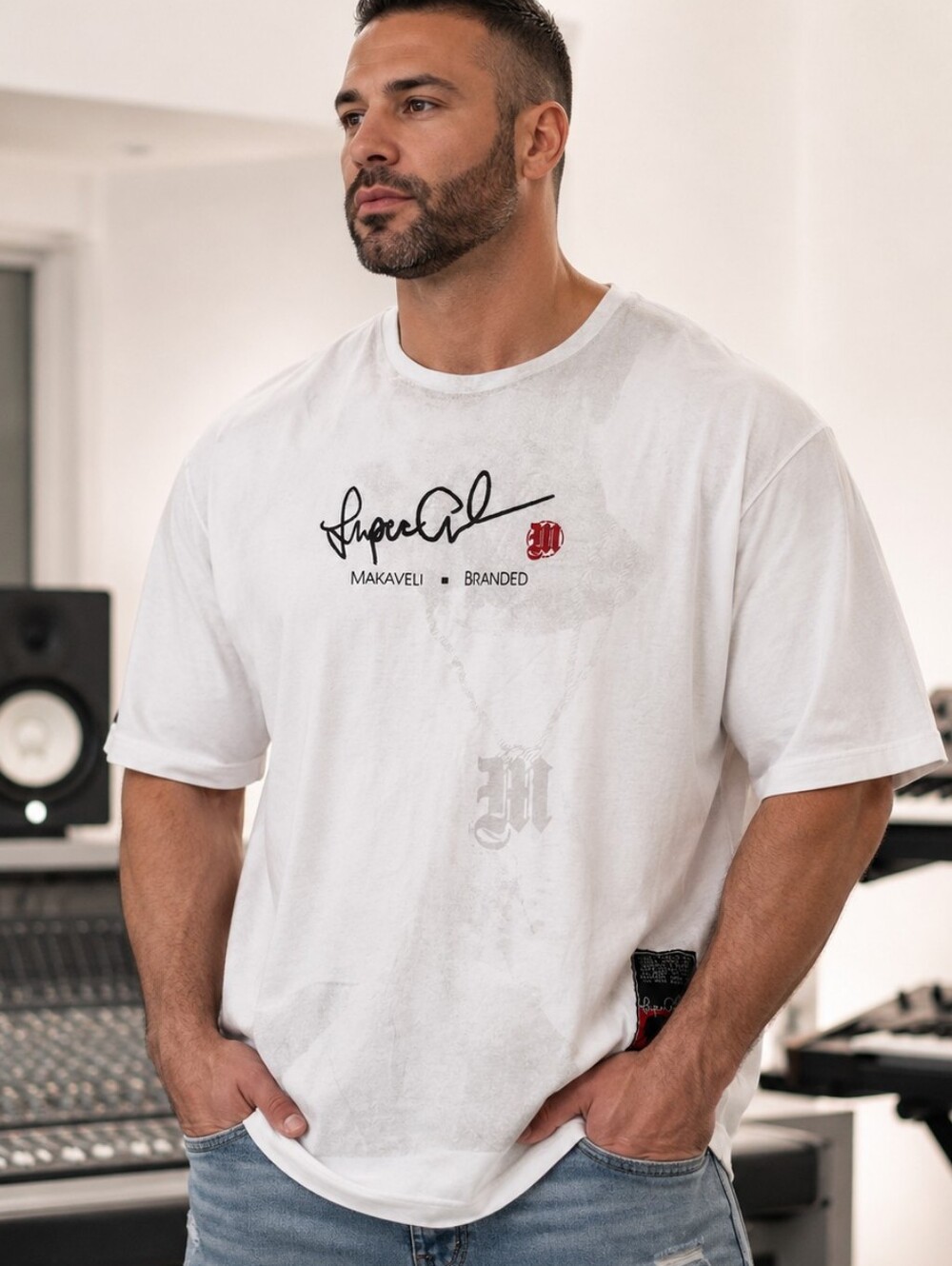 OFFICIAL Makaveli/TUPAC Y2K Early 2000 VINTAGE Branded White Short Sleeve Sz XXL - Picture 1 of 10